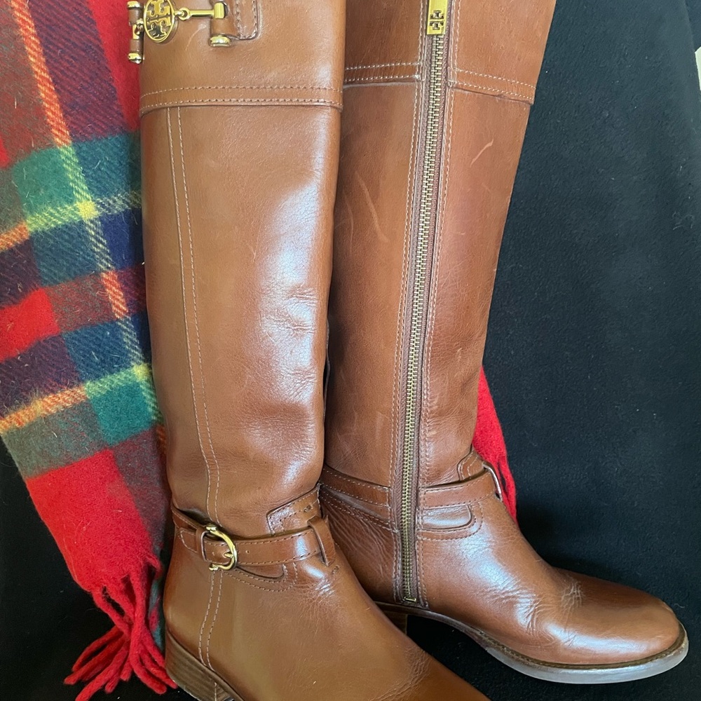 Tory Burch Nadine Ridding equestrian Boots Almond 5M